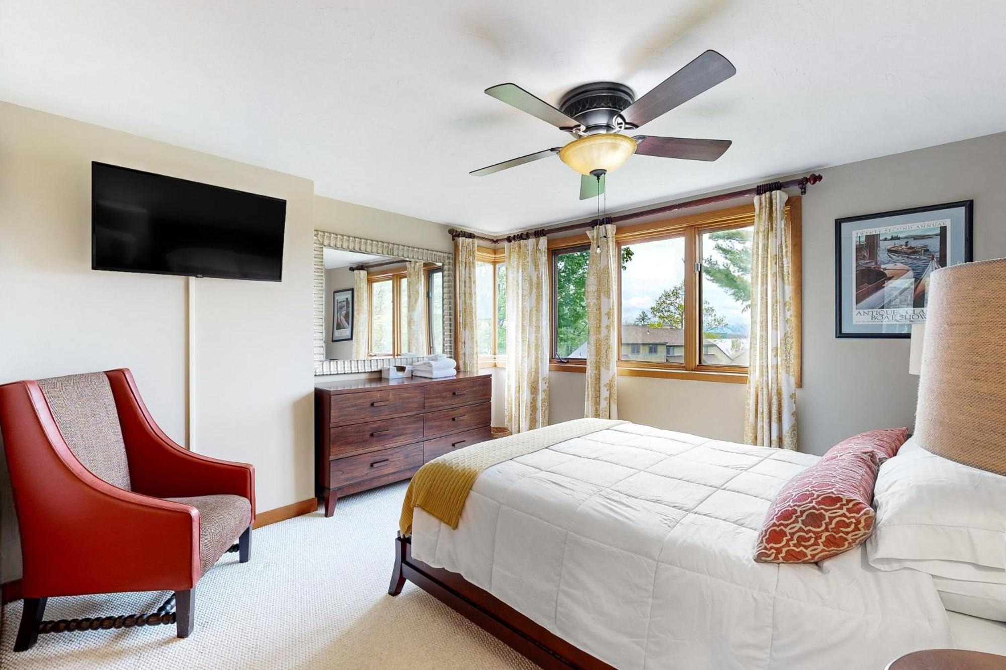 Samoset Condo On Lake Winnipesaukee Гилфорд Номер фото