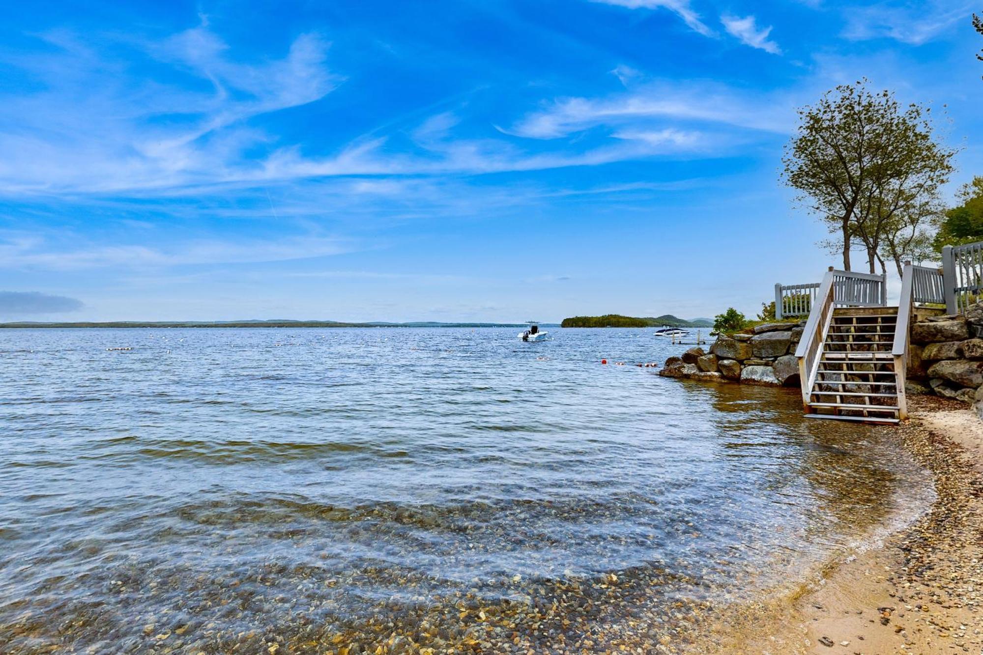 Samoset Condo On Lake Winnipesaukee Гилфорд Номер фото
